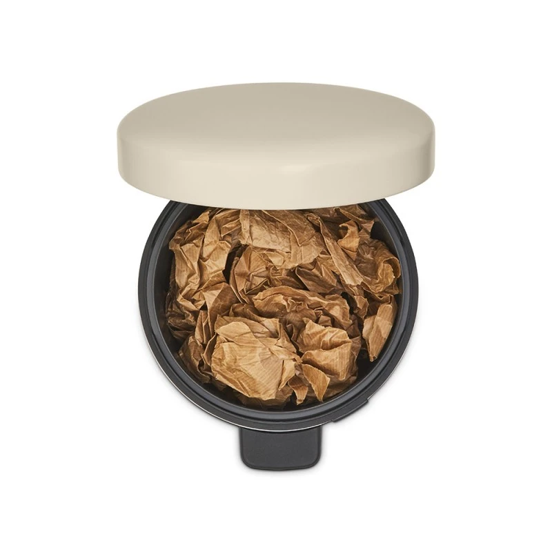 Кош за смет с педал Brabantia NewIcon 5L, Soft Beige